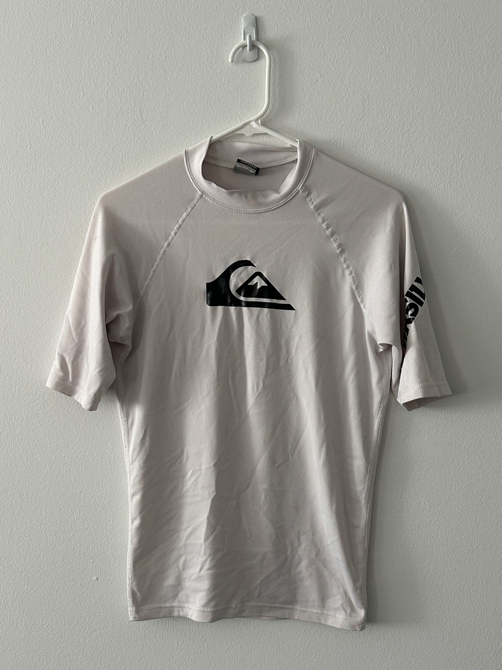 Quicksilver Off White Short Sleeve Rash Guard Surf Tee No Size Tag Est. Size Men